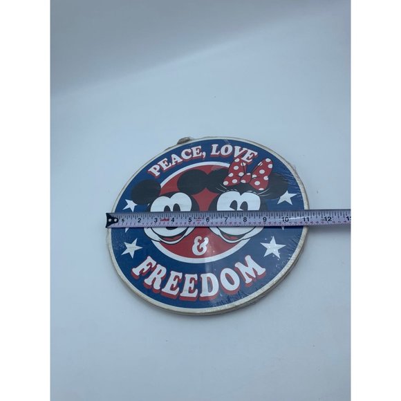 Disney Mickey and Minnie Mouse Patriotic Hanging Wooden Sign - Picture 3 of 4